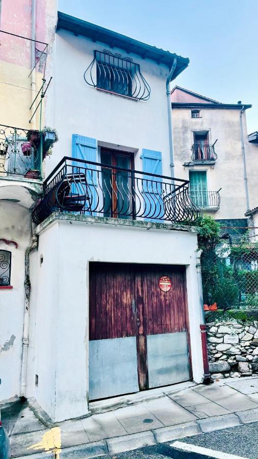 Appartement rue piétonne Breil sur Roya Extérieur photo