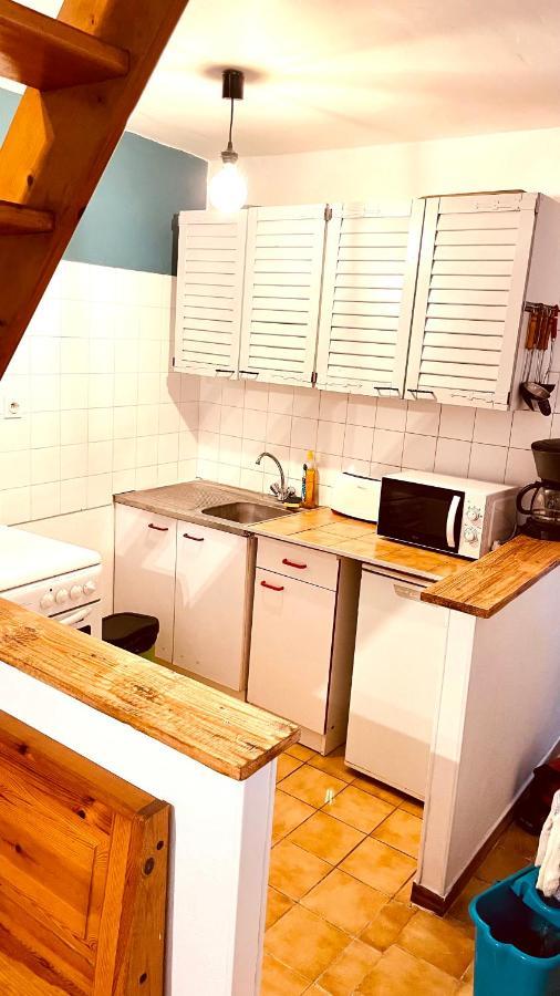 Appartement rue piétonne Breil sur Roya Extérieur photo